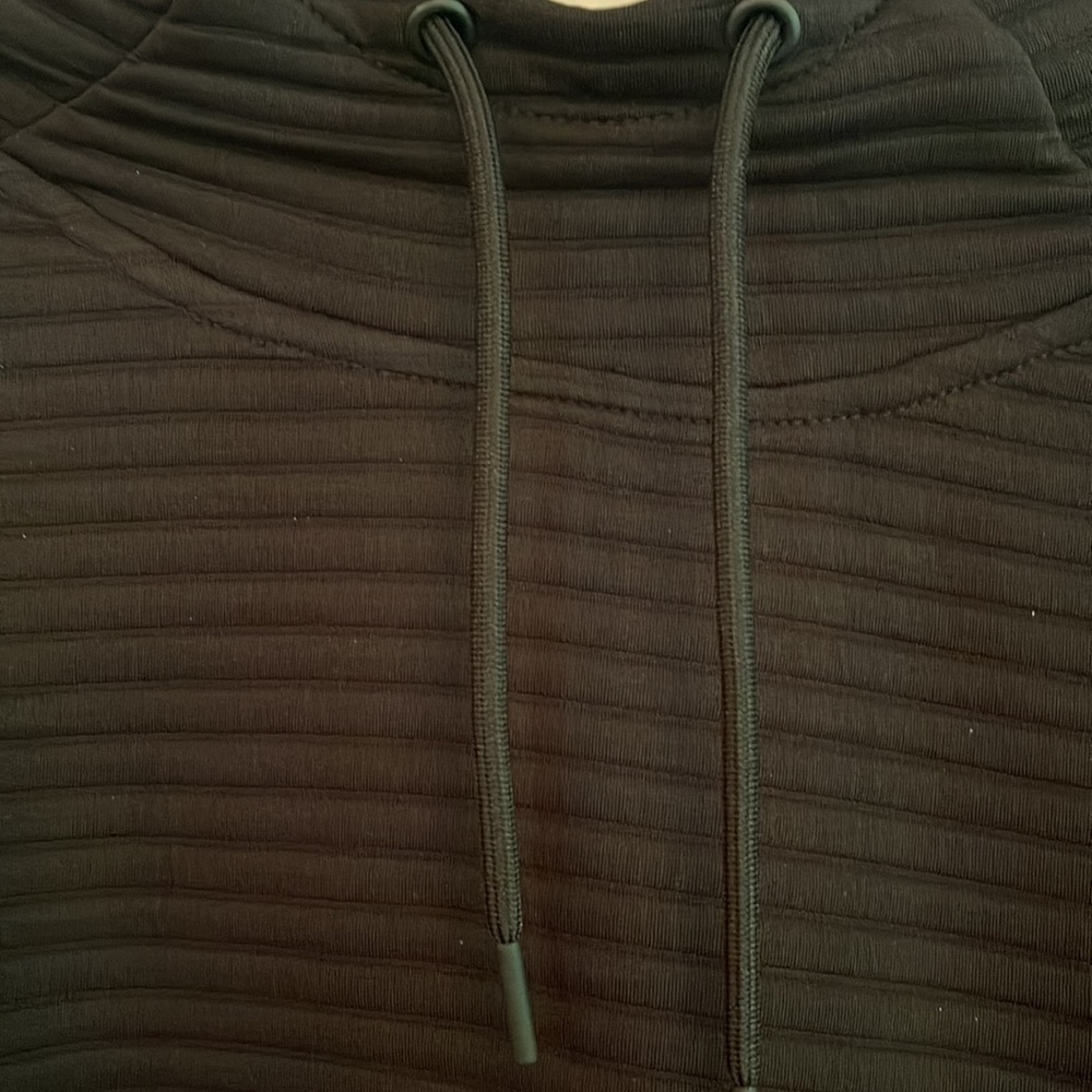 NWT black soft textured ribbed hoodie XL
